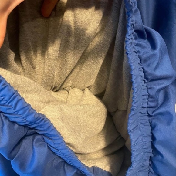 Vintage NFL Indianapolis Colts Embroidered Lined Blue White Pullover - Picture 5 of 7